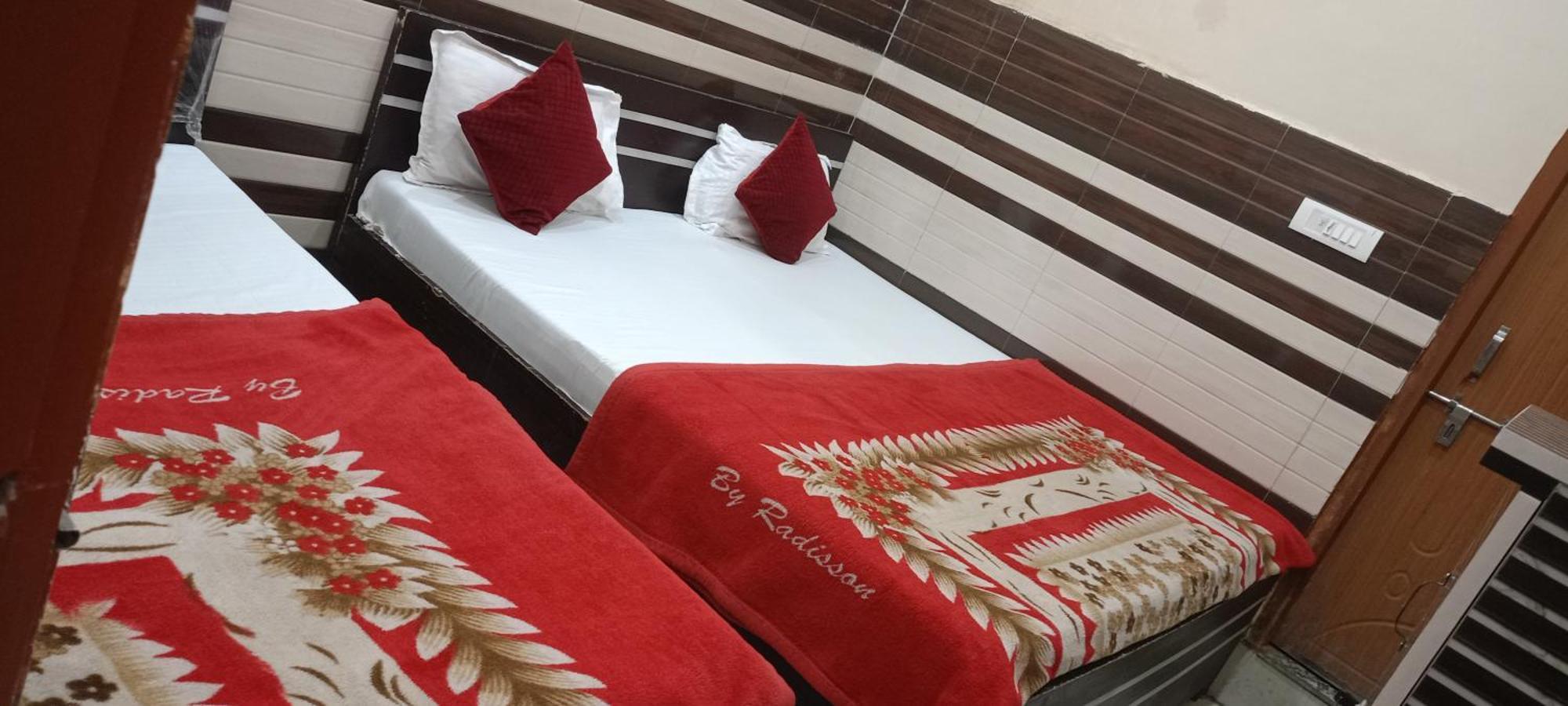 New Gayatri Palace Near Prem Mandir Vrindāvan Eksteriør bilde